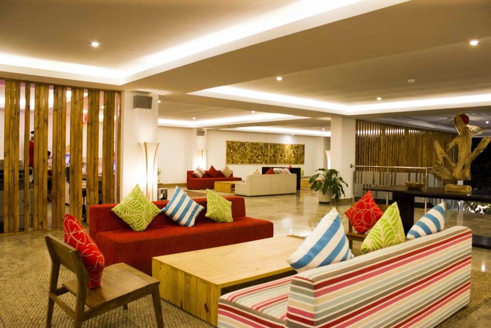 The Alea Hotel Seminyak Luaran gambar